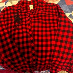 Faded Glory long sleeve button up, size XL (16-18)